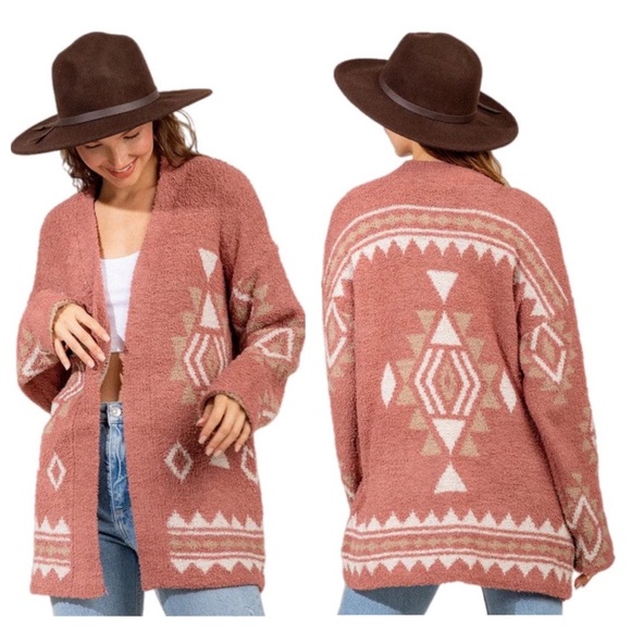 NWT-Boho Fuzzy Cardigan with Aztec Geometric Print - Picture 3 of 10